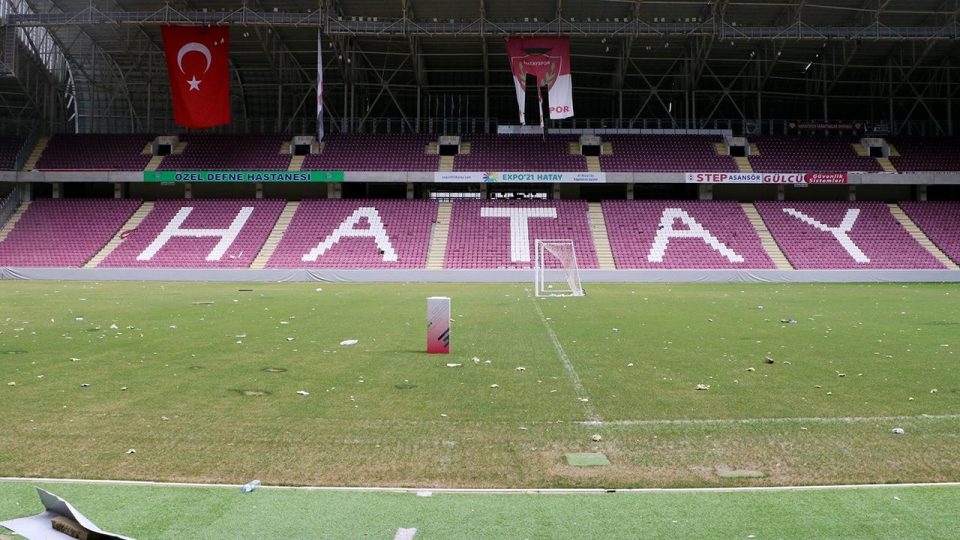 Depremden sonra Yeni Hatay Stadı’nda acı ve hüzün hakim