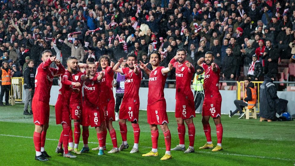 Samsunspor ligde yenilmezlik serisini 16 maça çıkardı