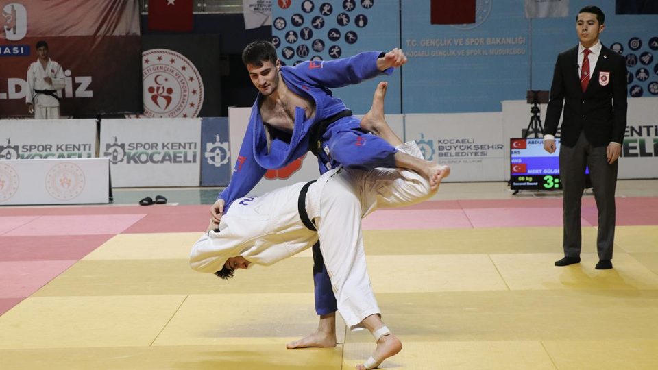 Spor Toto Büyükler Türkiye Judo Şampiyonası Kocaeli’de başladı