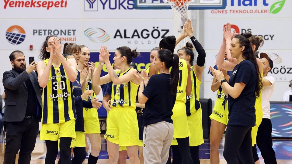 Fenerbahçe Kadın Basketbol Takımı’nda hedef çifte şampiyonluk