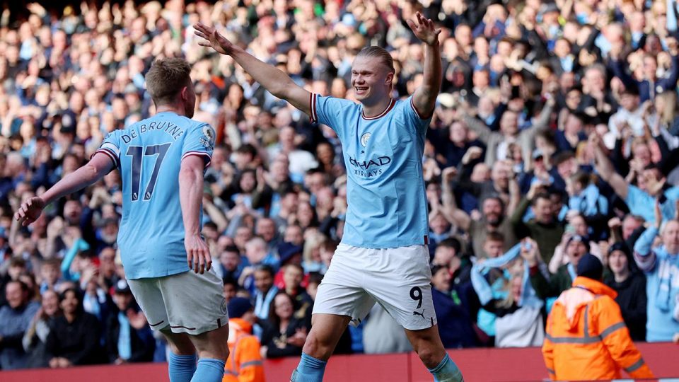 Manchester City peş peşe 6. maçını kazandı