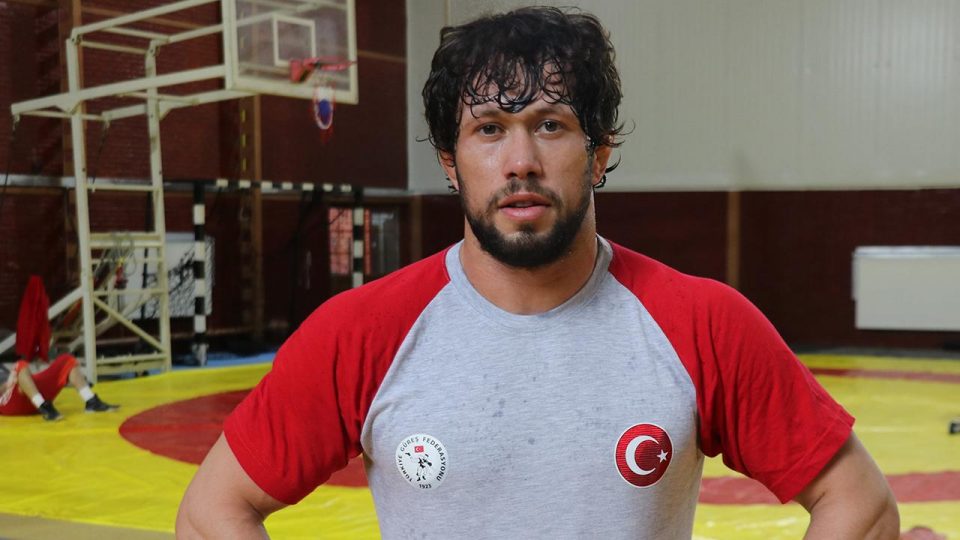 Milli güreşçi Selçuk Can “çifte bayram” yaşatmak istiyor