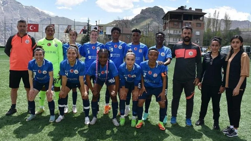 ABB FOMGET’te gözler Kadın Futbol Süper Ligi şampiyonluğa çevrildi