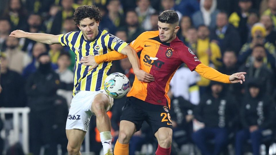 Galatasaray-Fenerbahçe derbisinin tarihi belli oldu