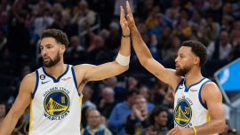 Son NBA şampiyonu Warriors konferans yarı finalinde