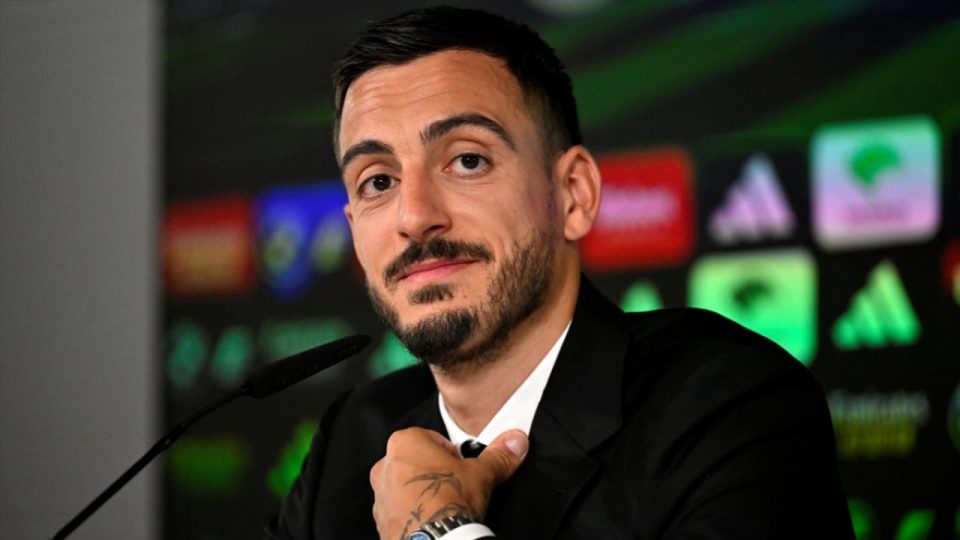 Real Madrid yeni transferi 33 yaşındaki Joselu’yu tanıttı