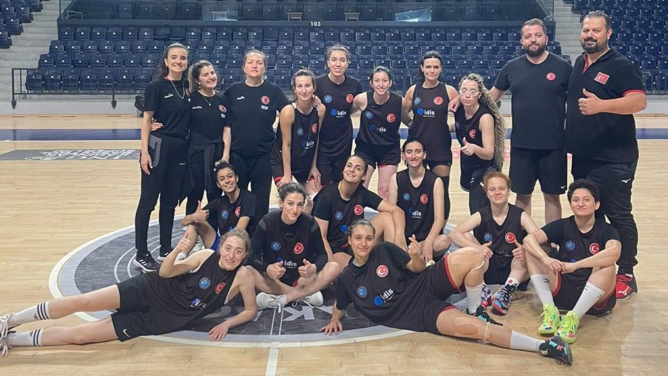 Türkiye Kadın Milli Takımı Polonya’yı 54-44 yenerek 5. oldu