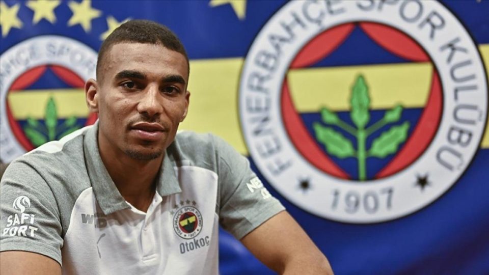 Fenerbahçe’nin yeni transferi Ganalı Djiku Türkiye’deki hedeflerini anlattı