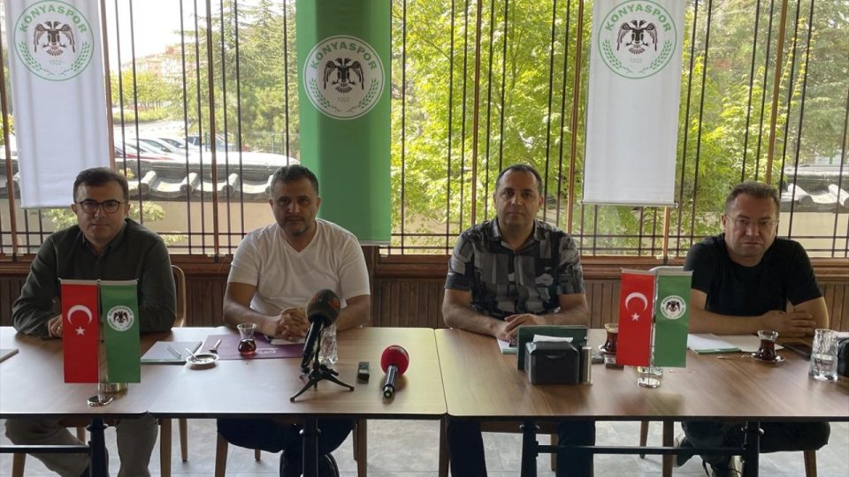 Konyaspor Basın Sözcüsü Mahmut Güzel: Forvet pozisyonu önceliğimiz