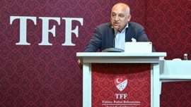 Türkiye Futbol Federasyonu Başkanı Büyükekşi: Hakemlerimizi yıpratmak yerine korumalıyız