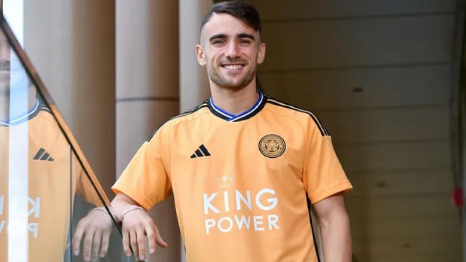 Yunus Akgün Leicester City’ye transfer oldu