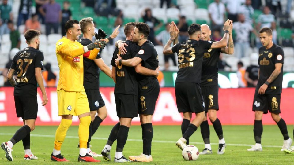 Çaykur Rizespor’da hedef “istikrar”