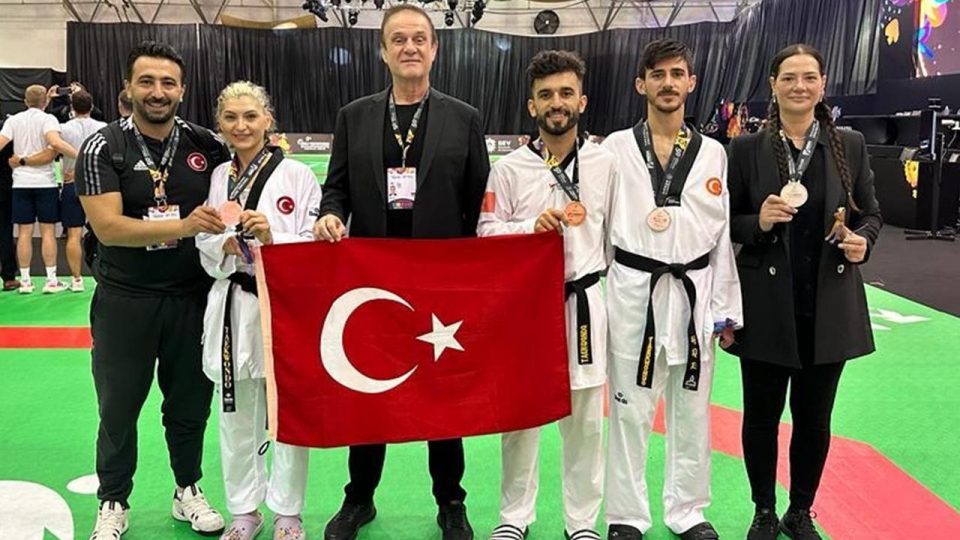 Milli sporculardan 4 madalya