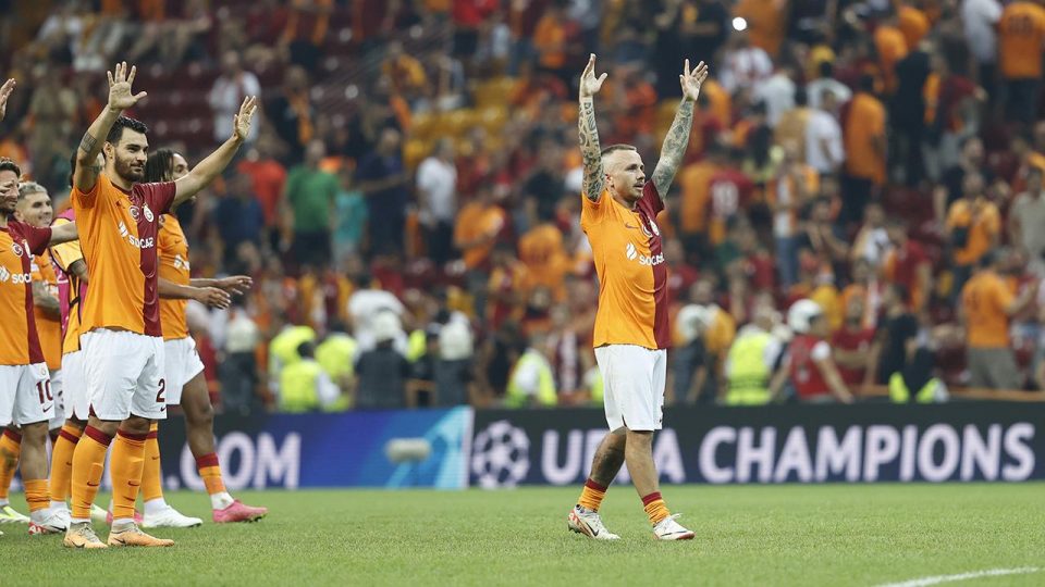 Türk futbol takımlarından Avrupa elemelerinde 20 galibiyet