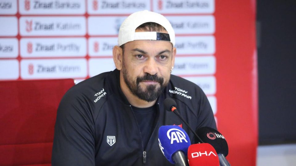 Teknik Direktör Servet Çetin: Net bir skorla maçı kazandık