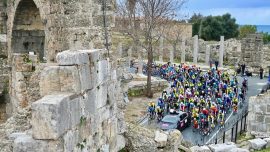 Antalya Bisiklet Turu Side-Antalya etabıyla başladı